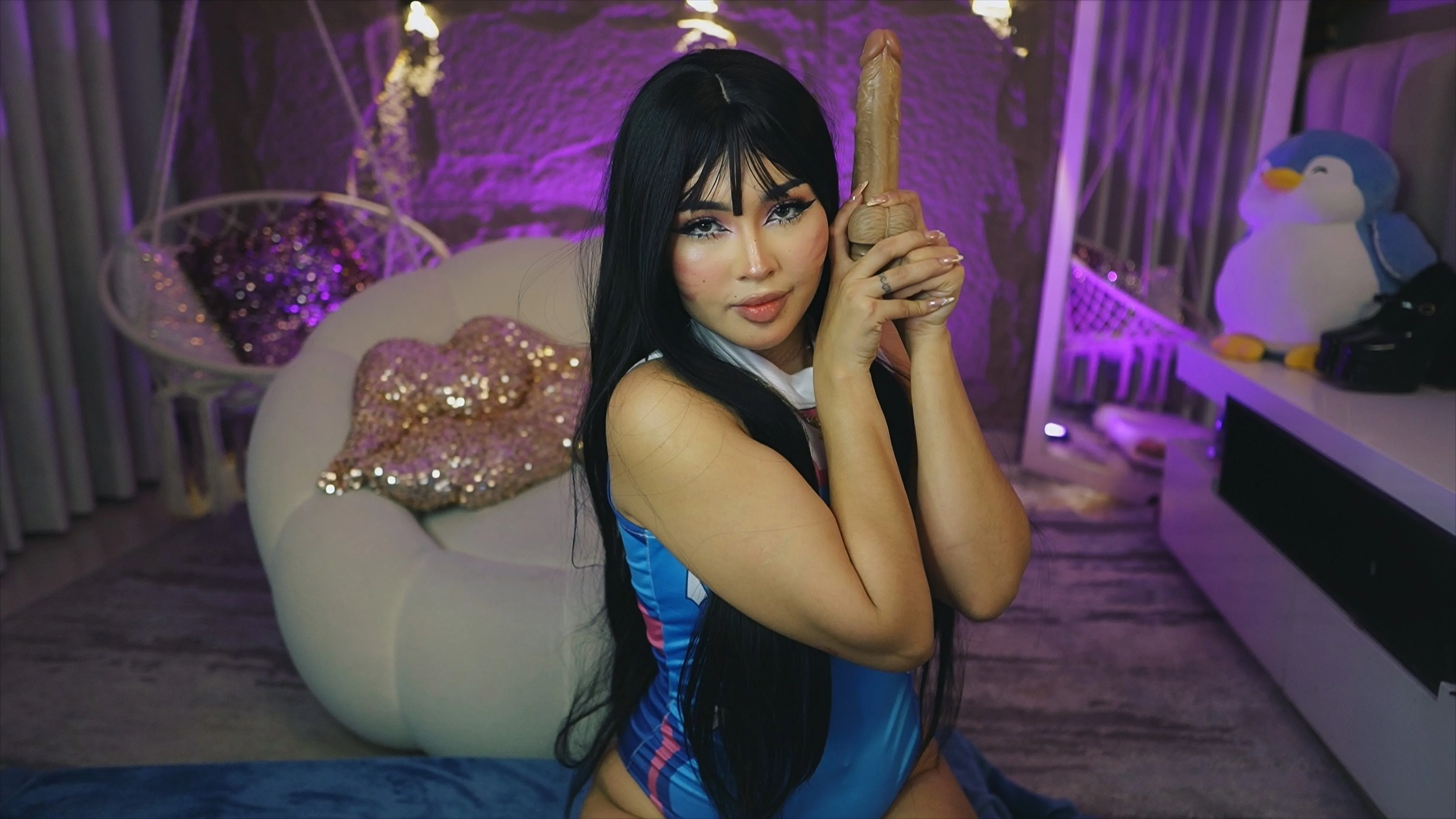 Live sex webcam photo for Aleshiadoll #8466184