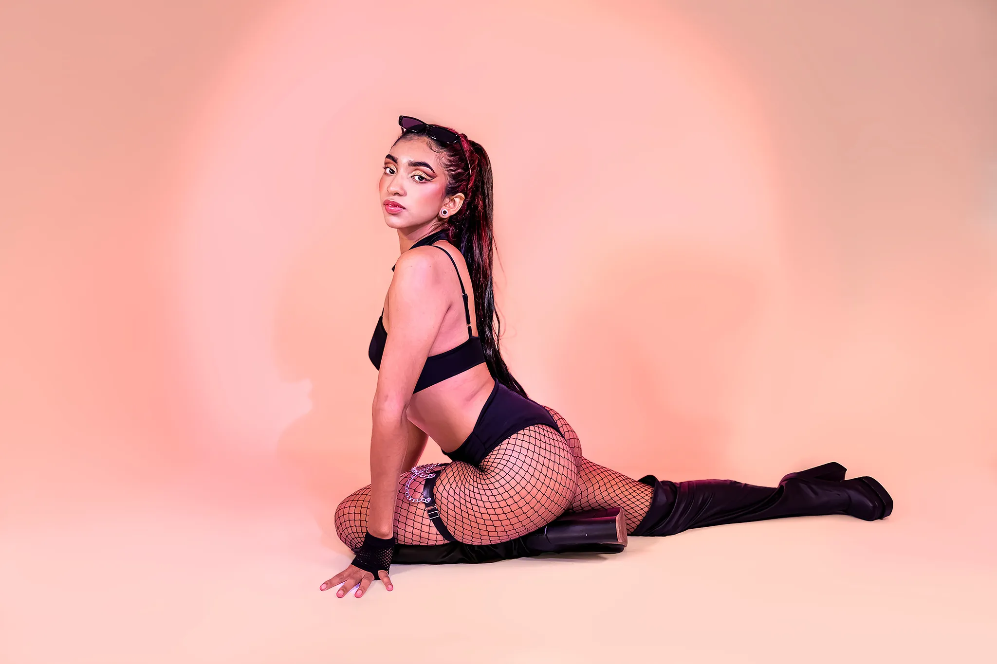 Live sex webcam photo for Veronica_Hottiee #8476590