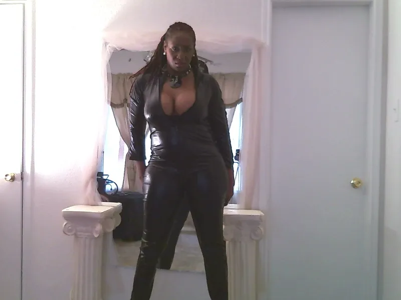 Live sex webcam photo for MistressTemptress #6325798