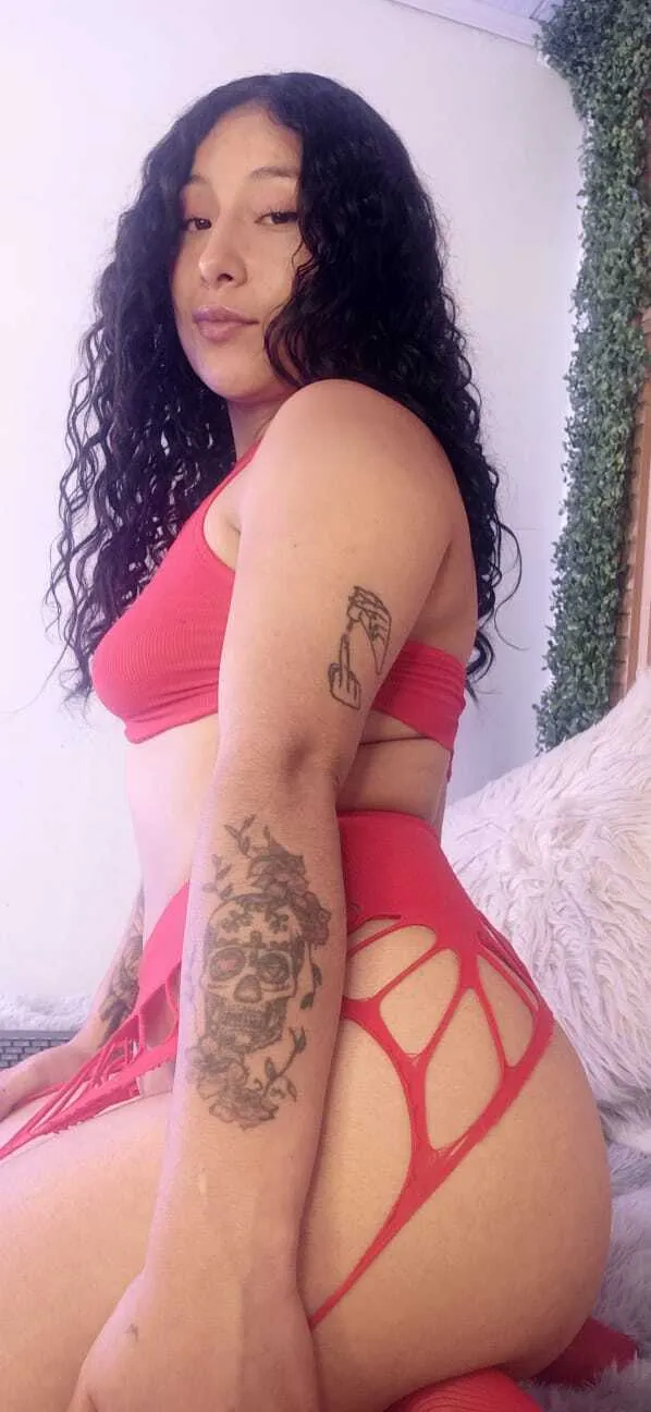 Live sex webcam photo for CATALEYA_MYA #8450503