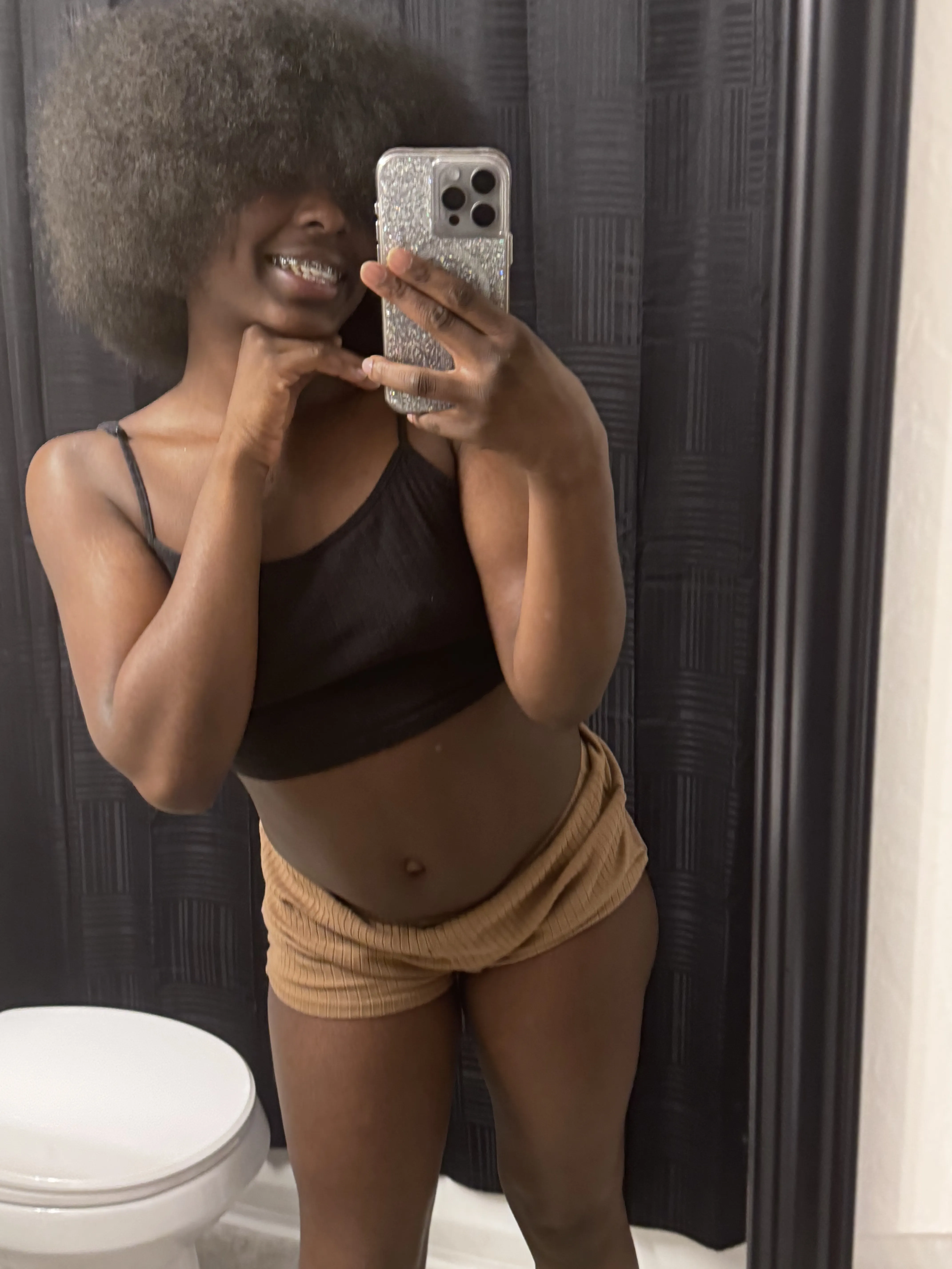 Live sex webcam photo for cherryianna #8506243