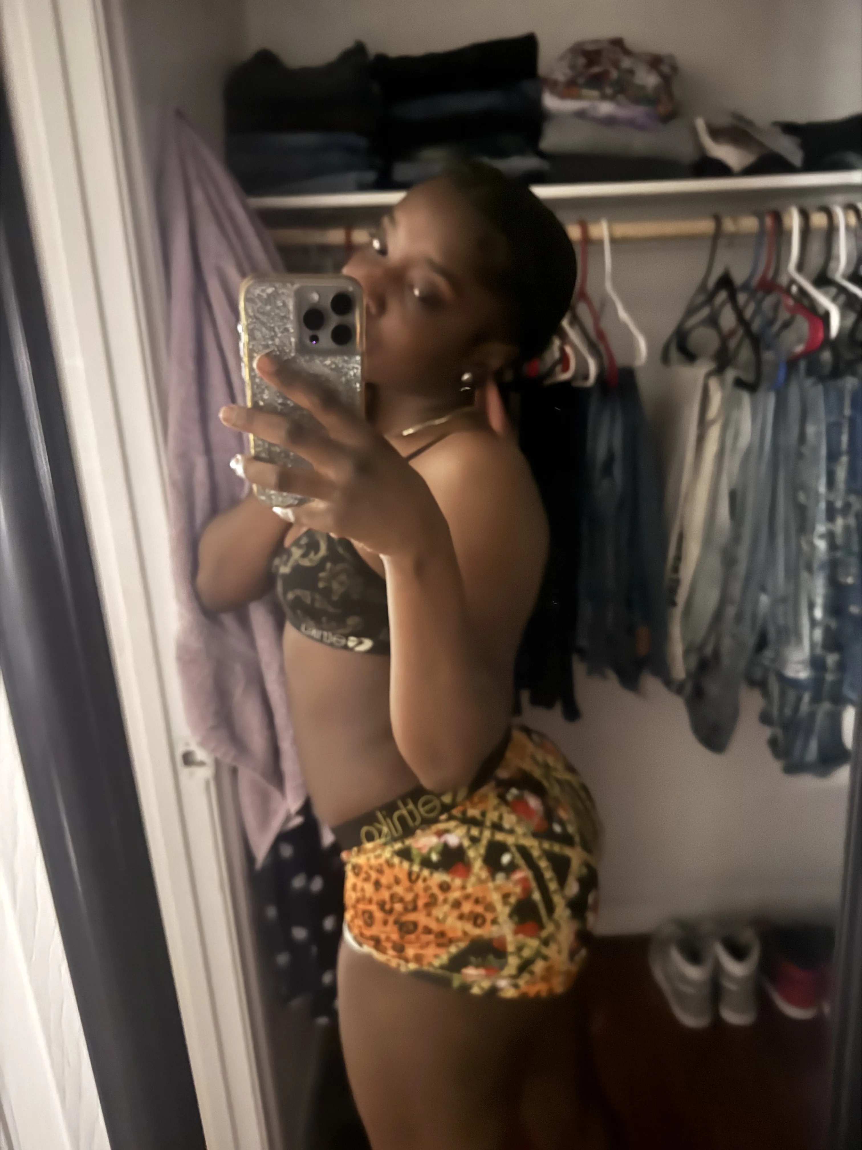 Live sex webcam photo for cherryianna #8506247