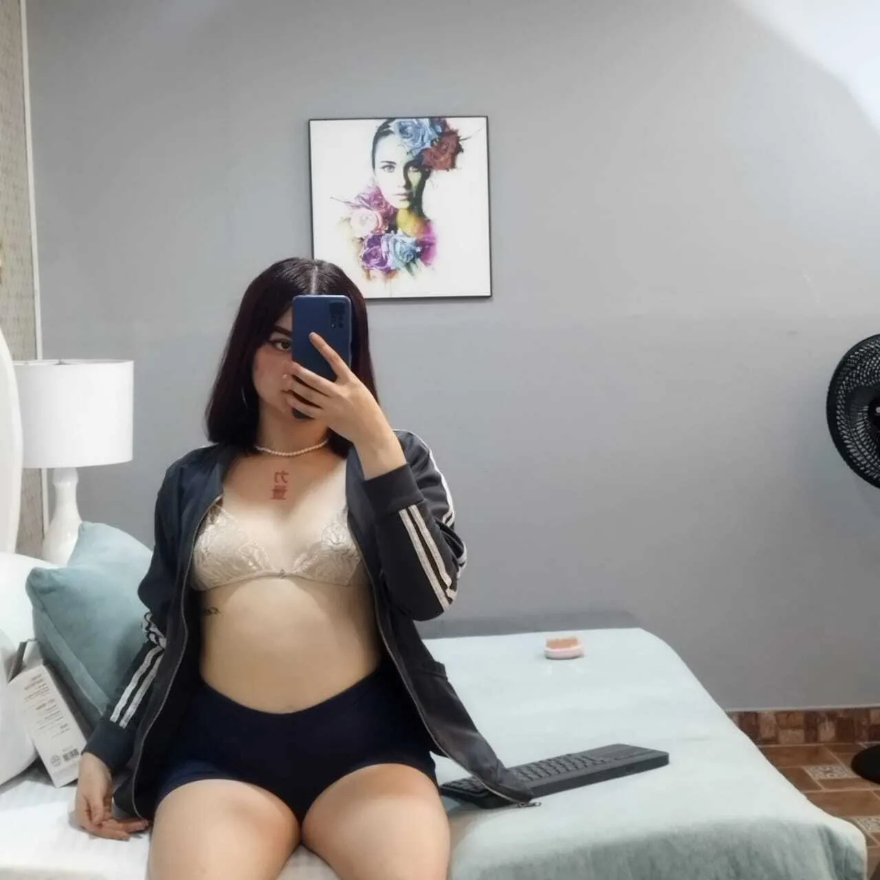 Live sex webcam photo for ElectrahRousse #8447750