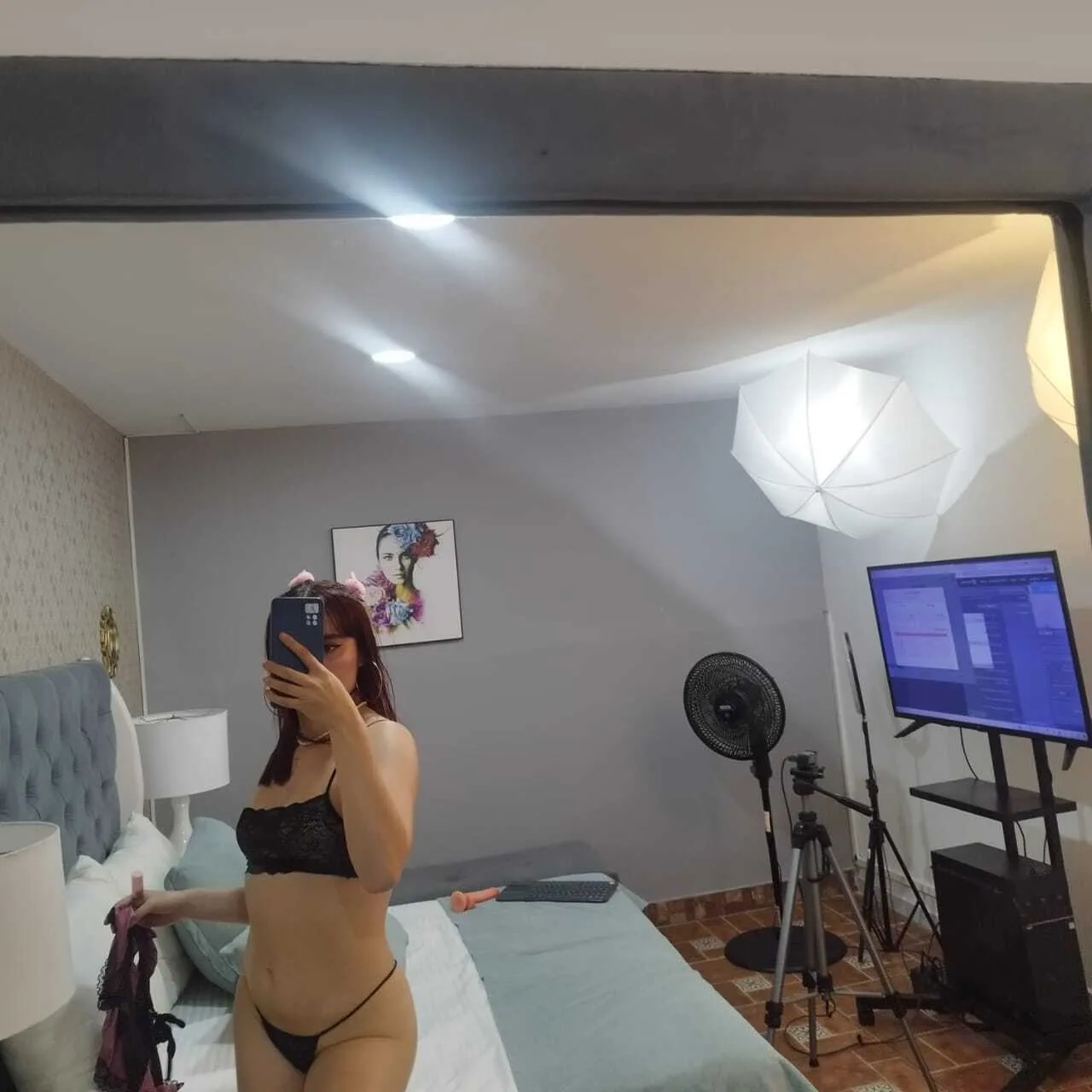 Live sex webcam photo for ElectrahRousse #8447718