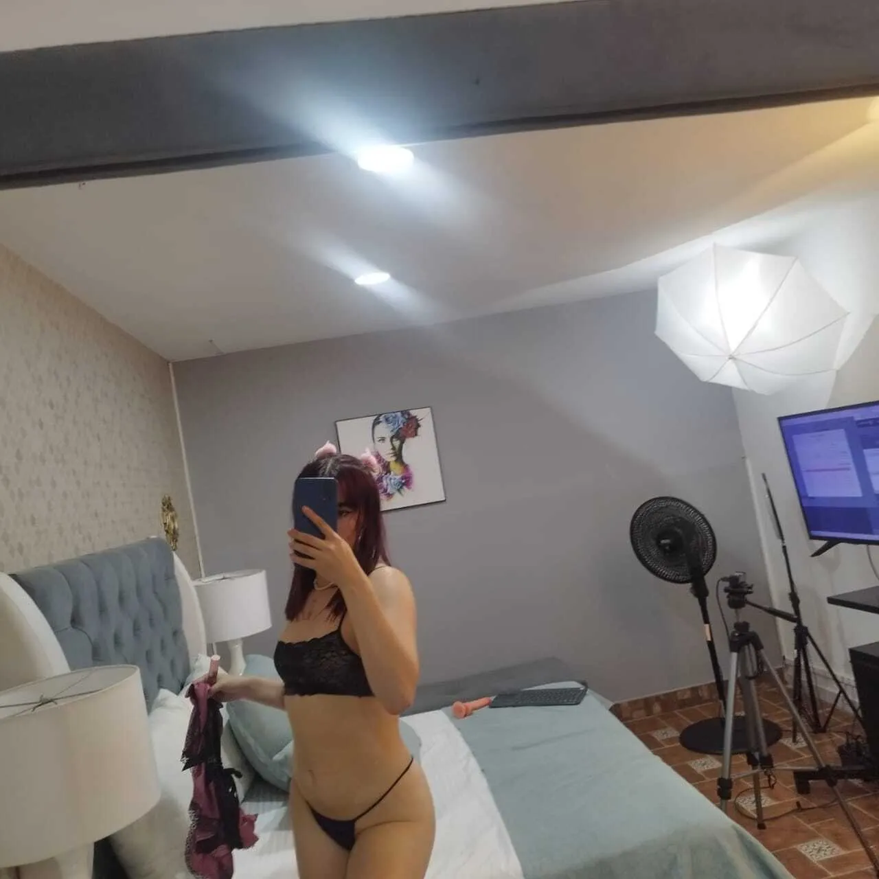 Live sex webcam photo for ElectrahRousse #8447715