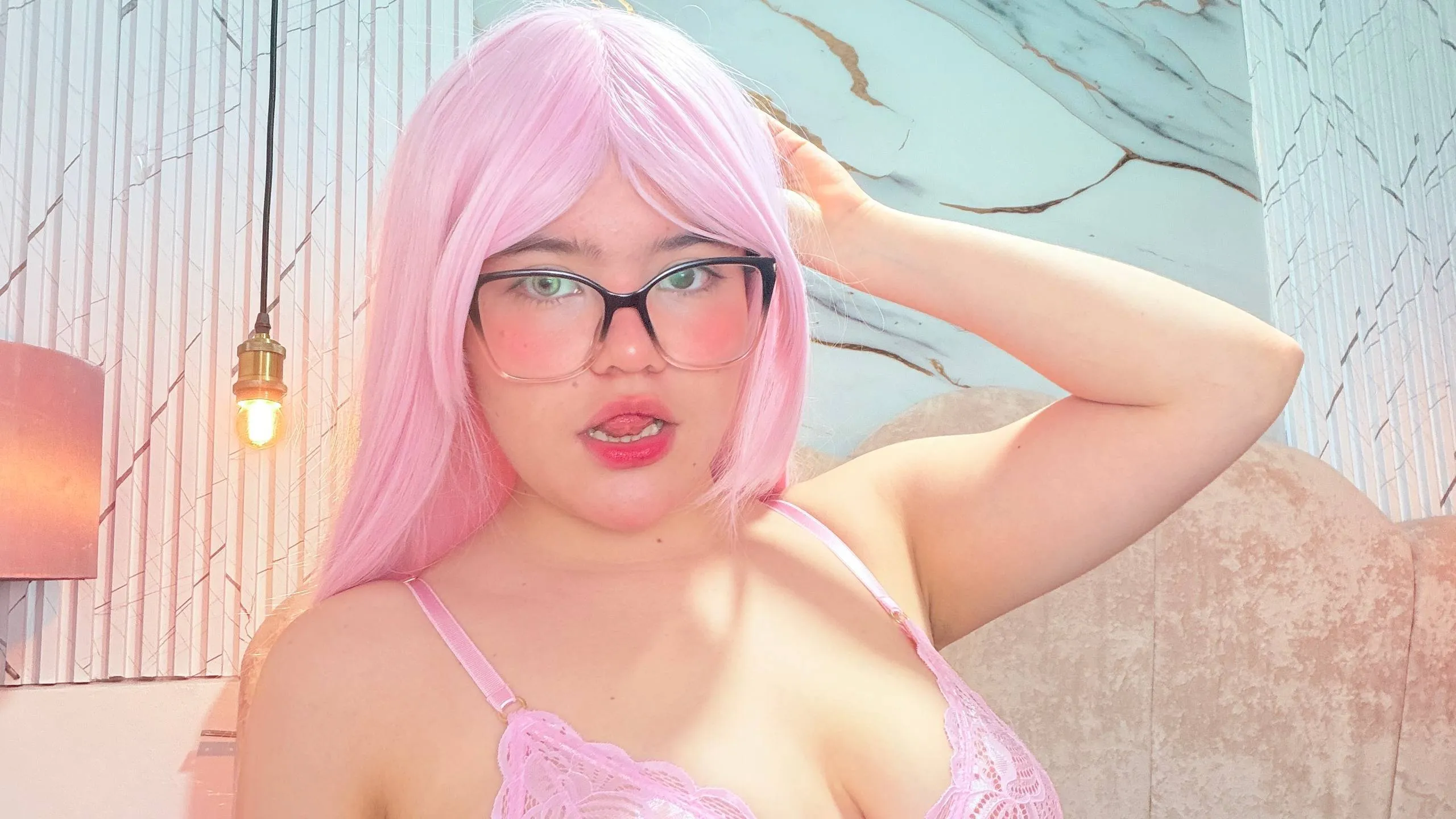 Live sex webcam photo for alexamiss18 #8636754