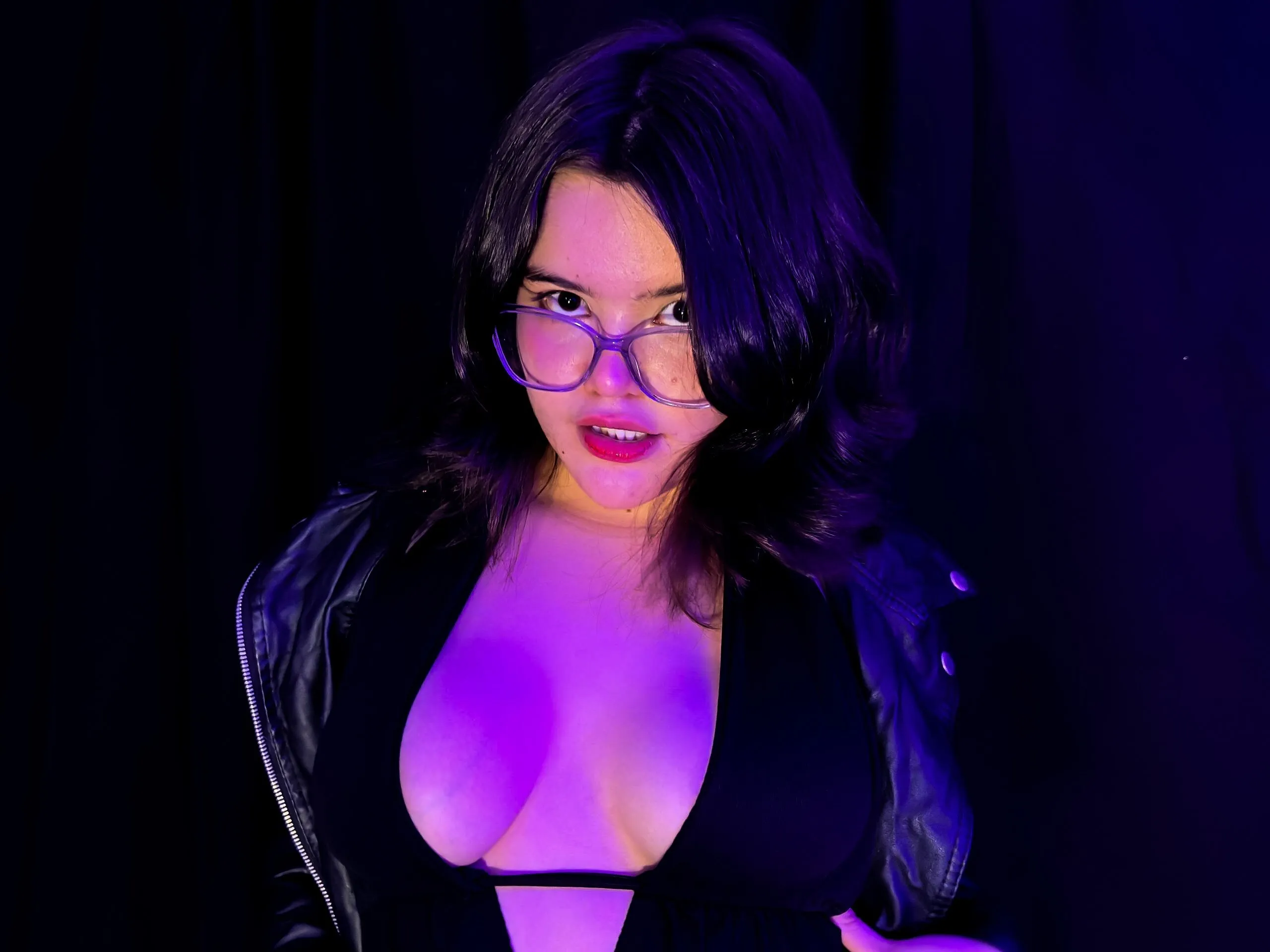 Live sex webcam photo for alexamiss18 #8612551