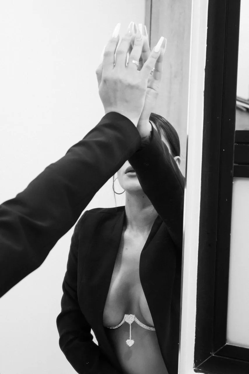 Live sex webcam photo for ThaliaAres #8493685