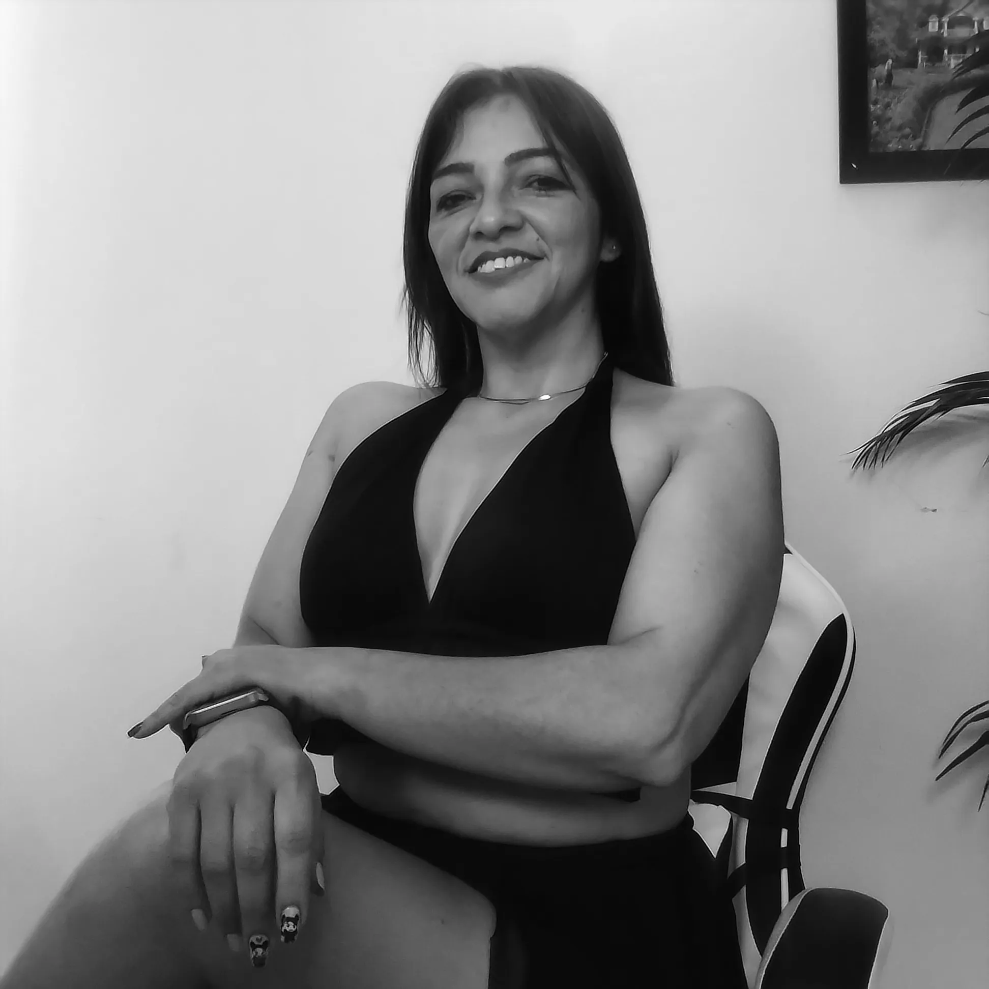 Live sex webcam photo for CarolMiss_79 #8528153