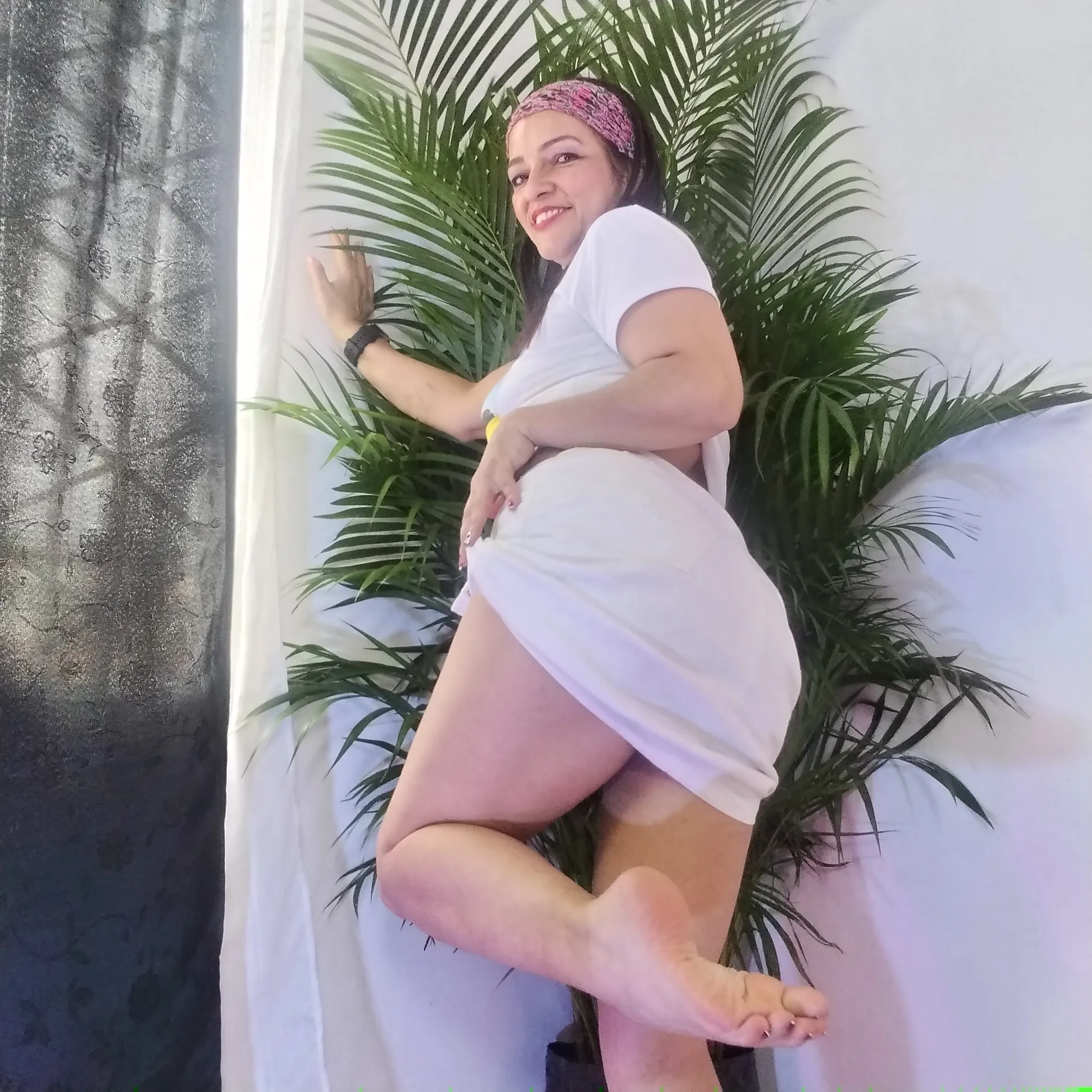 Live sex webcam photo for CarolMiss_79 #8528169