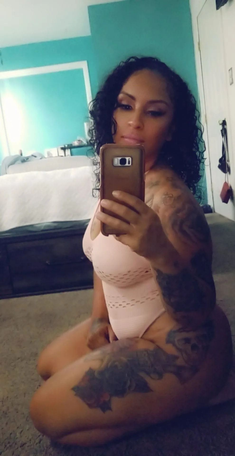 Live sex webcam photo for The_RealTee #8653510