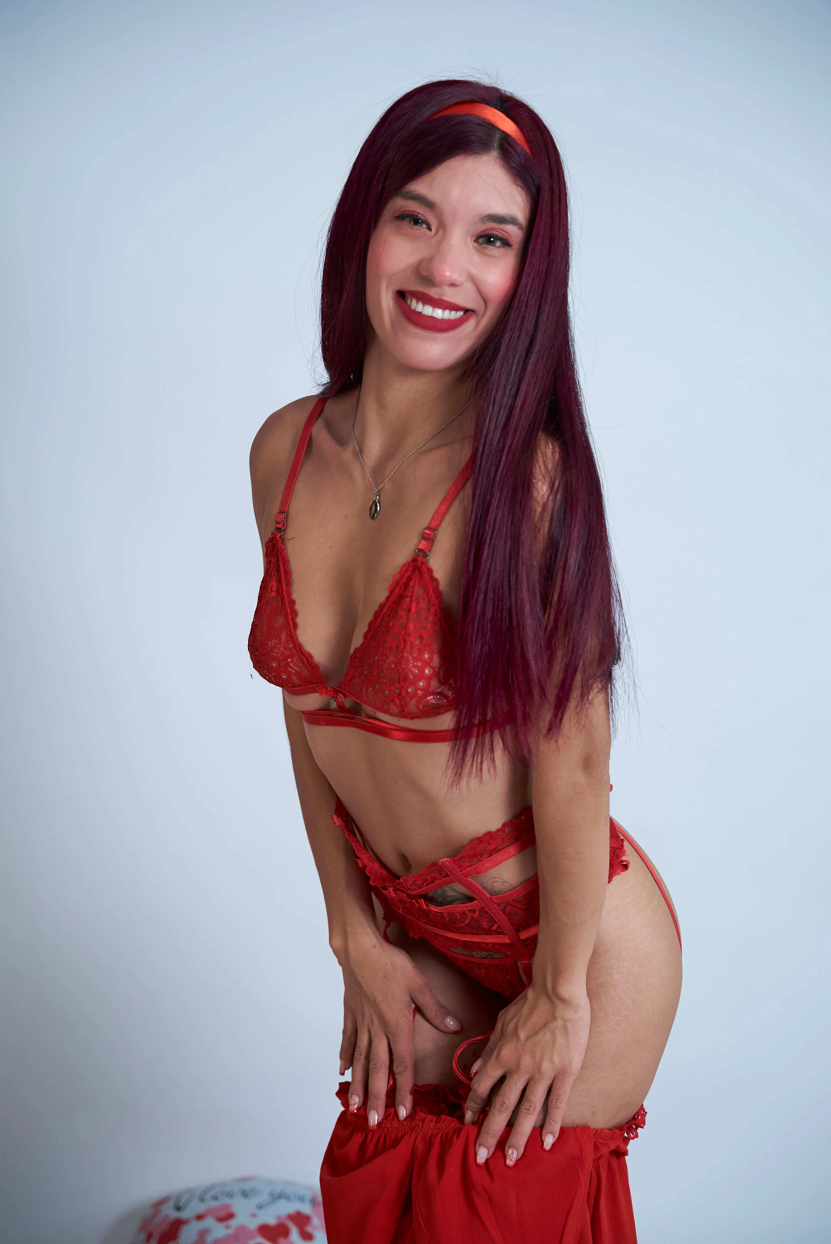 Live sex webcam photo for MirellaSams #8470891