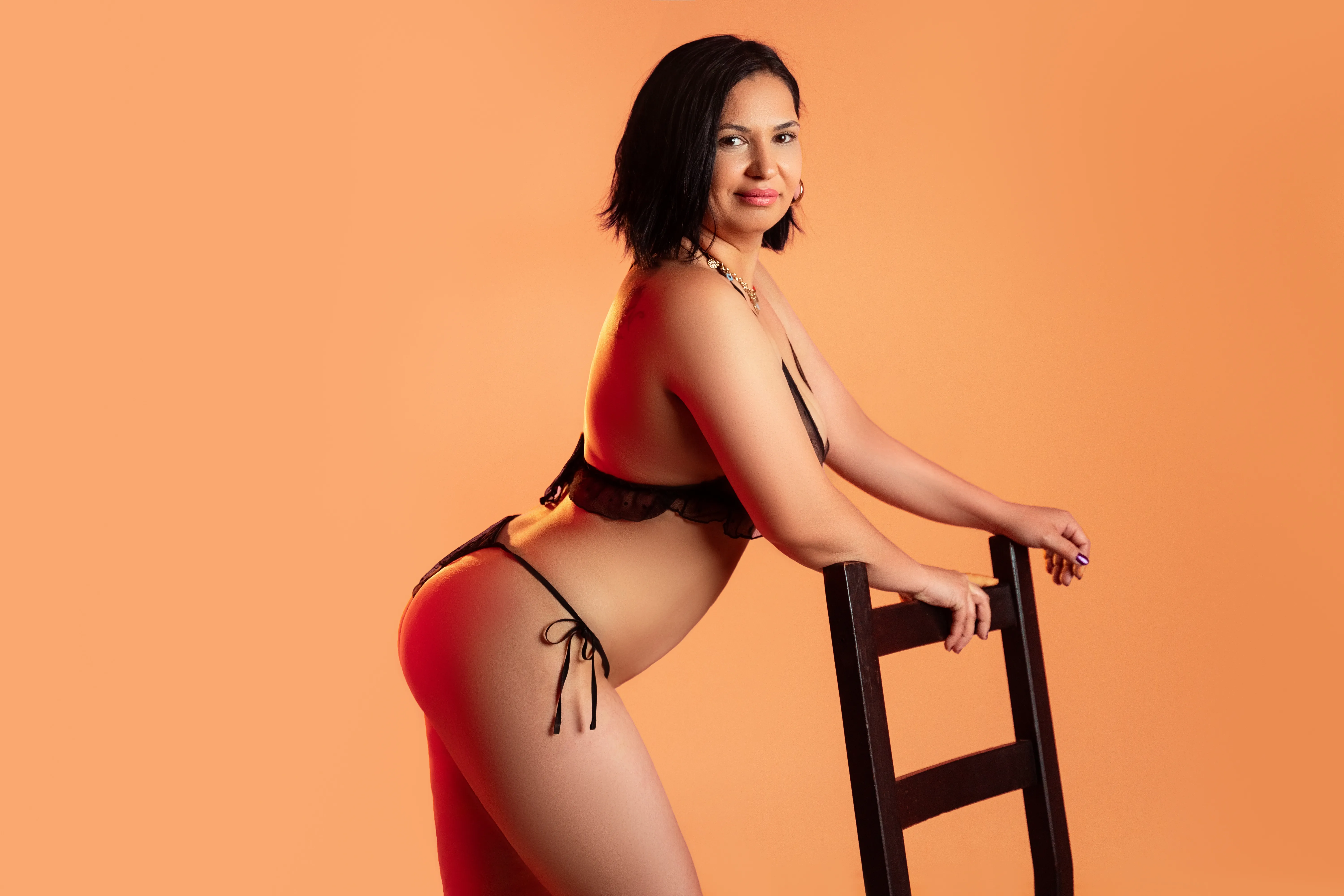 Live sex webcam photo for AngelaGarrett #8548179