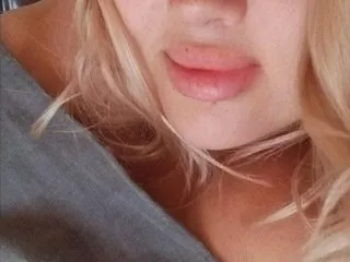 Live sex webcam photo for Siren_Irenka #8613771