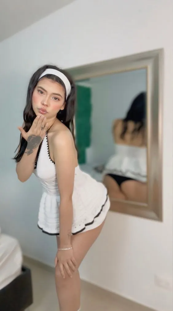 Live sex webcam photo for Nathy_Pelaez #8577925
