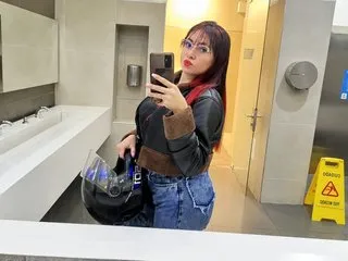 Live sex webcam photo for Carolinhe26 #8653275