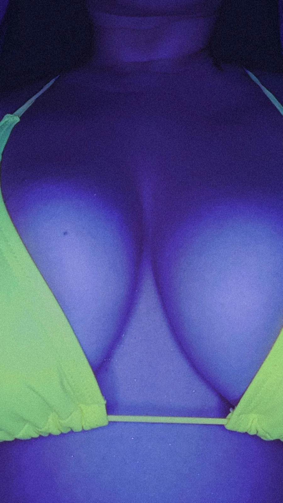 Live sex webcam photo for IsaCo #8495174