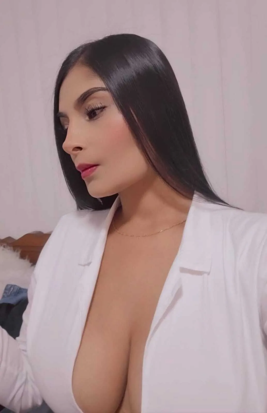 Live sex webcam photo for Laia_Torres22 #8504115