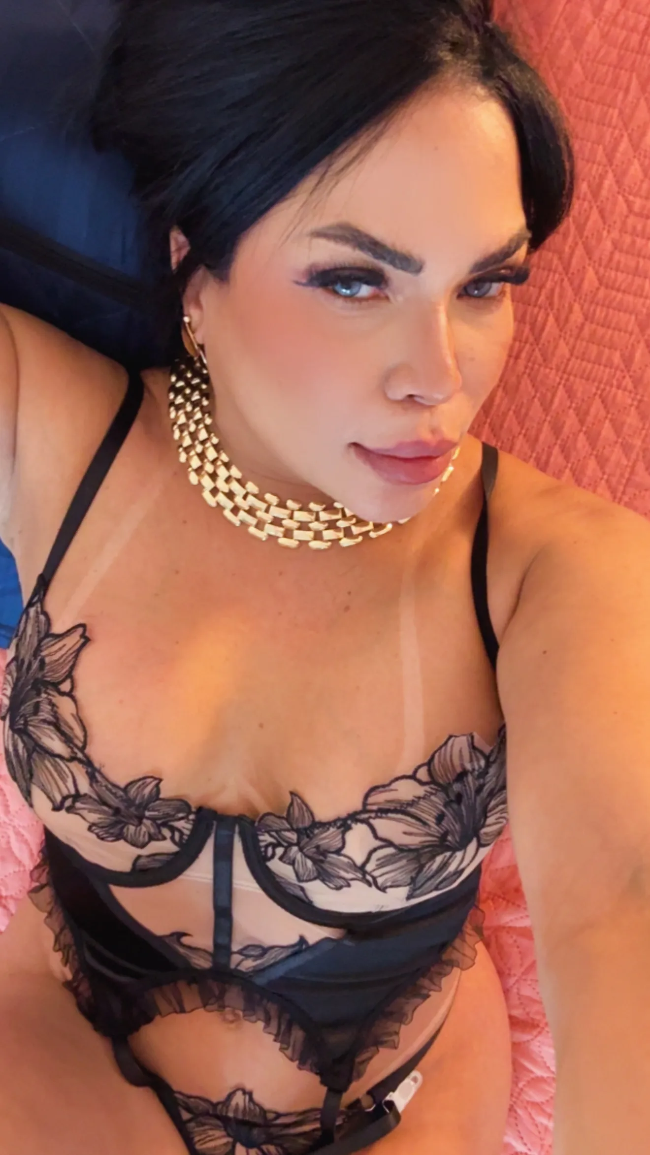 Live sex webcam photo for Gema_Hills #8500509