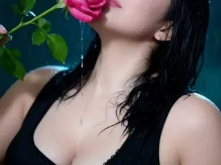 Live sex webcam photo for kendal_slow #8574353