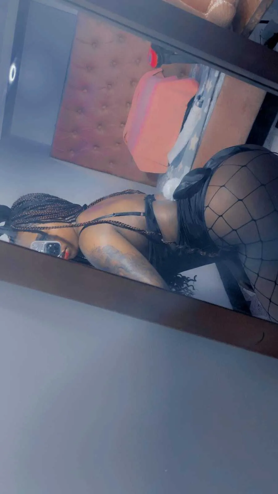 Live sex webcam photo for zendaya_morris #8571507