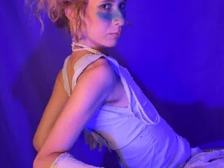 Live sex webcam photo for vivienne_hadid #8542410