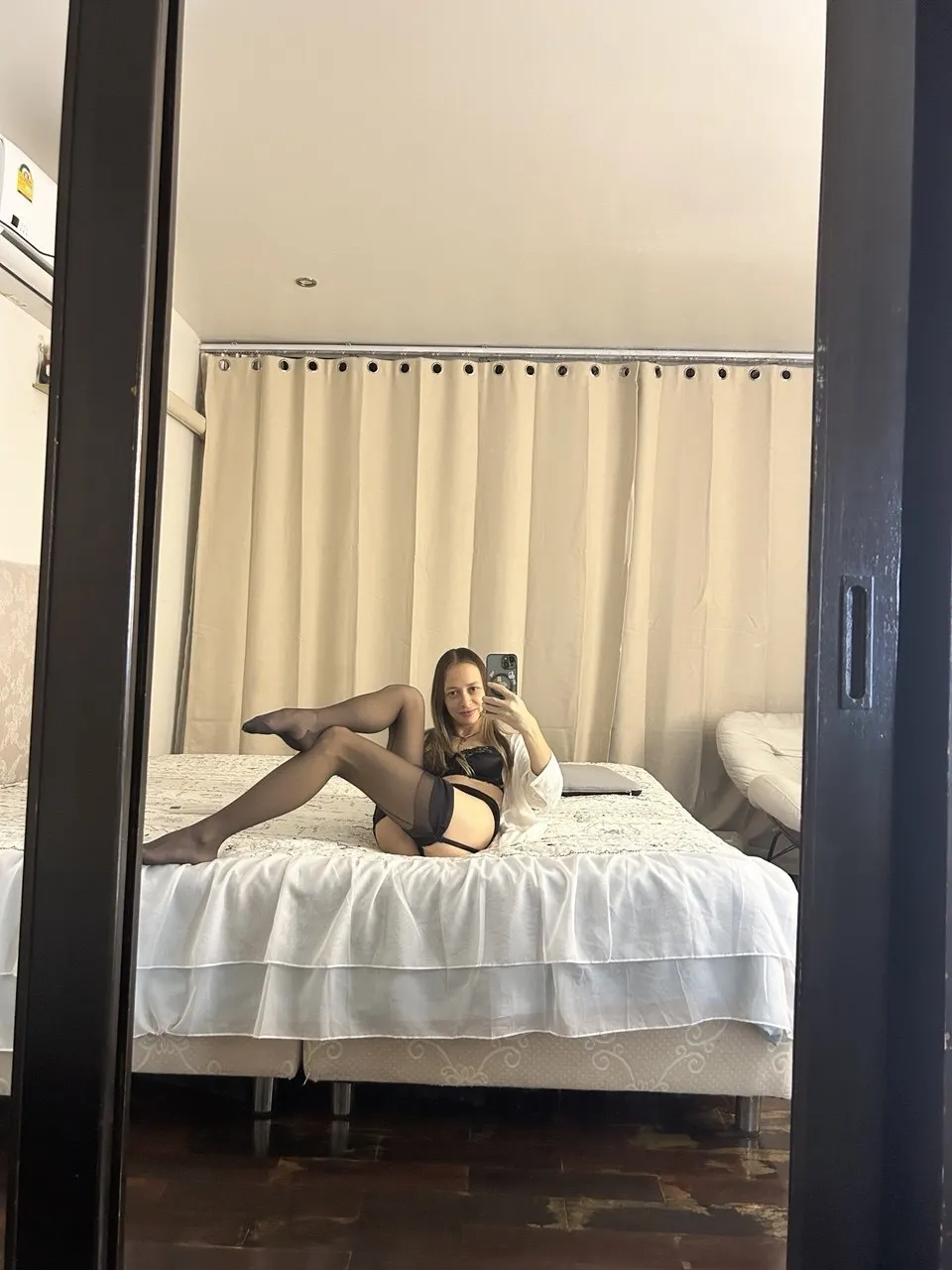 Live sex webcam photo for HelenHis #8506564