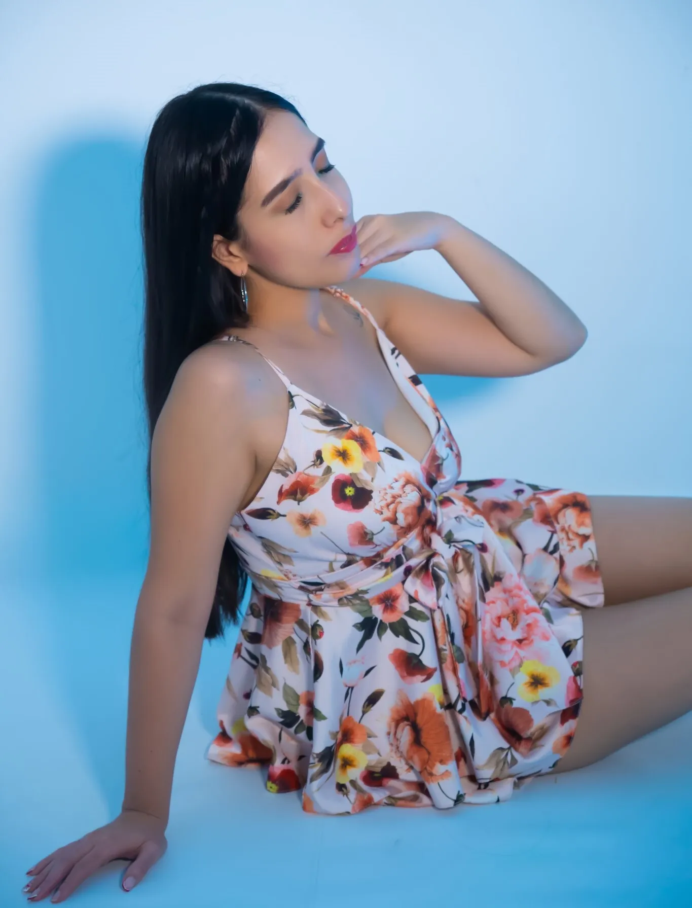 Live sex webcam photo for AlinaBlissy #8503219