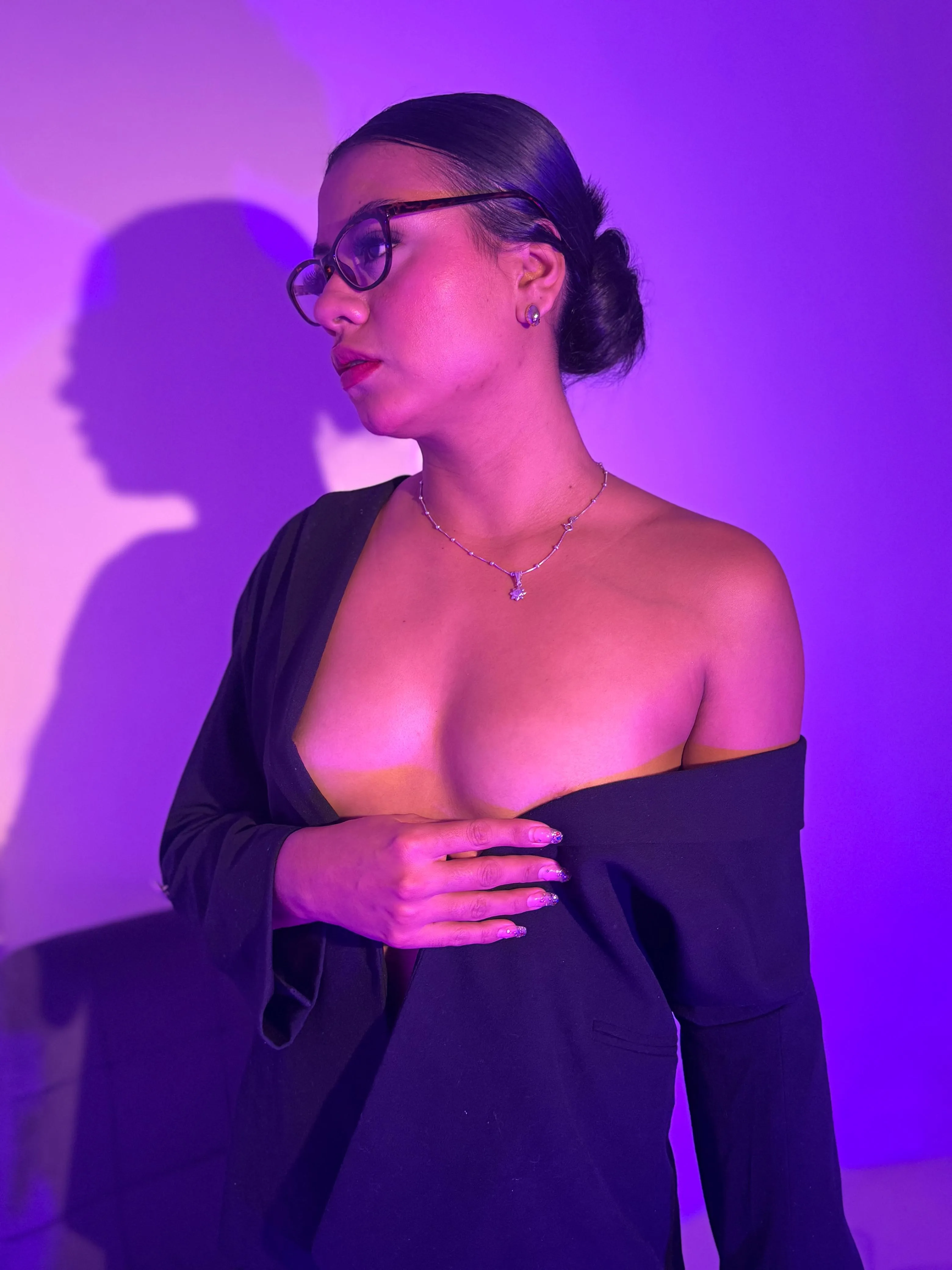 Live sex webcam photo for AngelSavagee #8517714