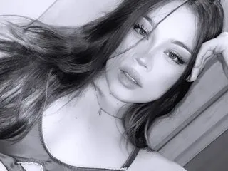 Live sex webcam photo for SophieMonroe19 #8507815