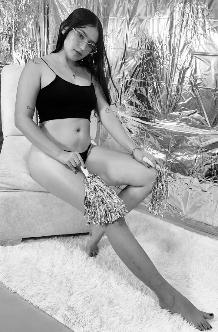 Live sex webcam photo for Jannett_Moore #8603118