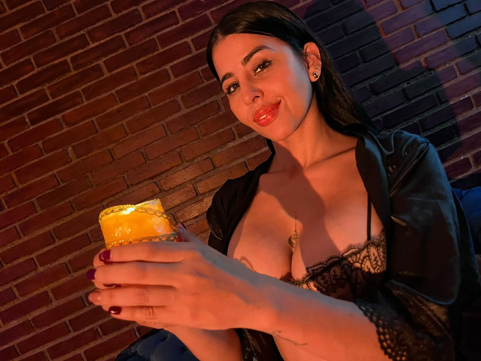 Live sex webcam photo for KataleyaVillalobos #8552608