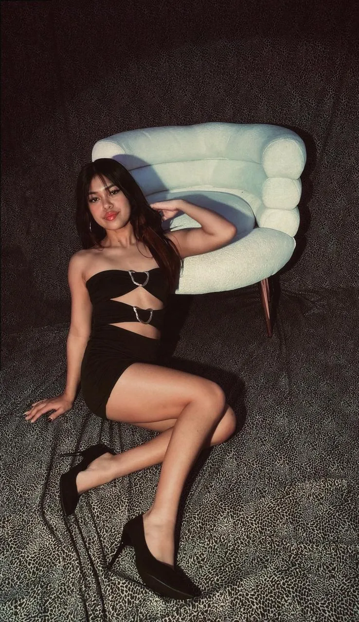 Live sex webcam photo for AlanaDeivis #8529705