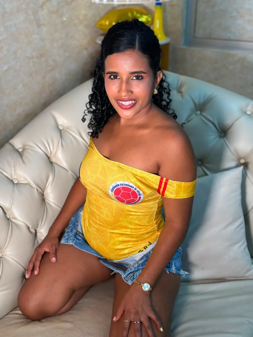 Live sex webcam photo for Horny_Curls #8609936