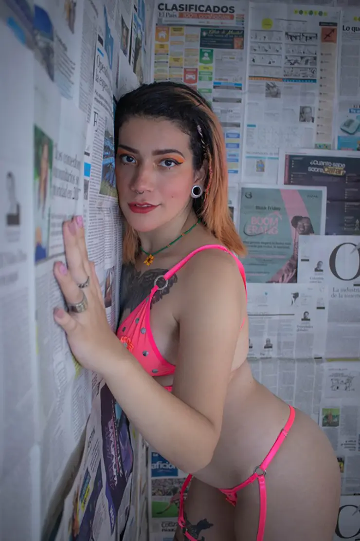 Live sex webcam photo for AuroraChann #8684849