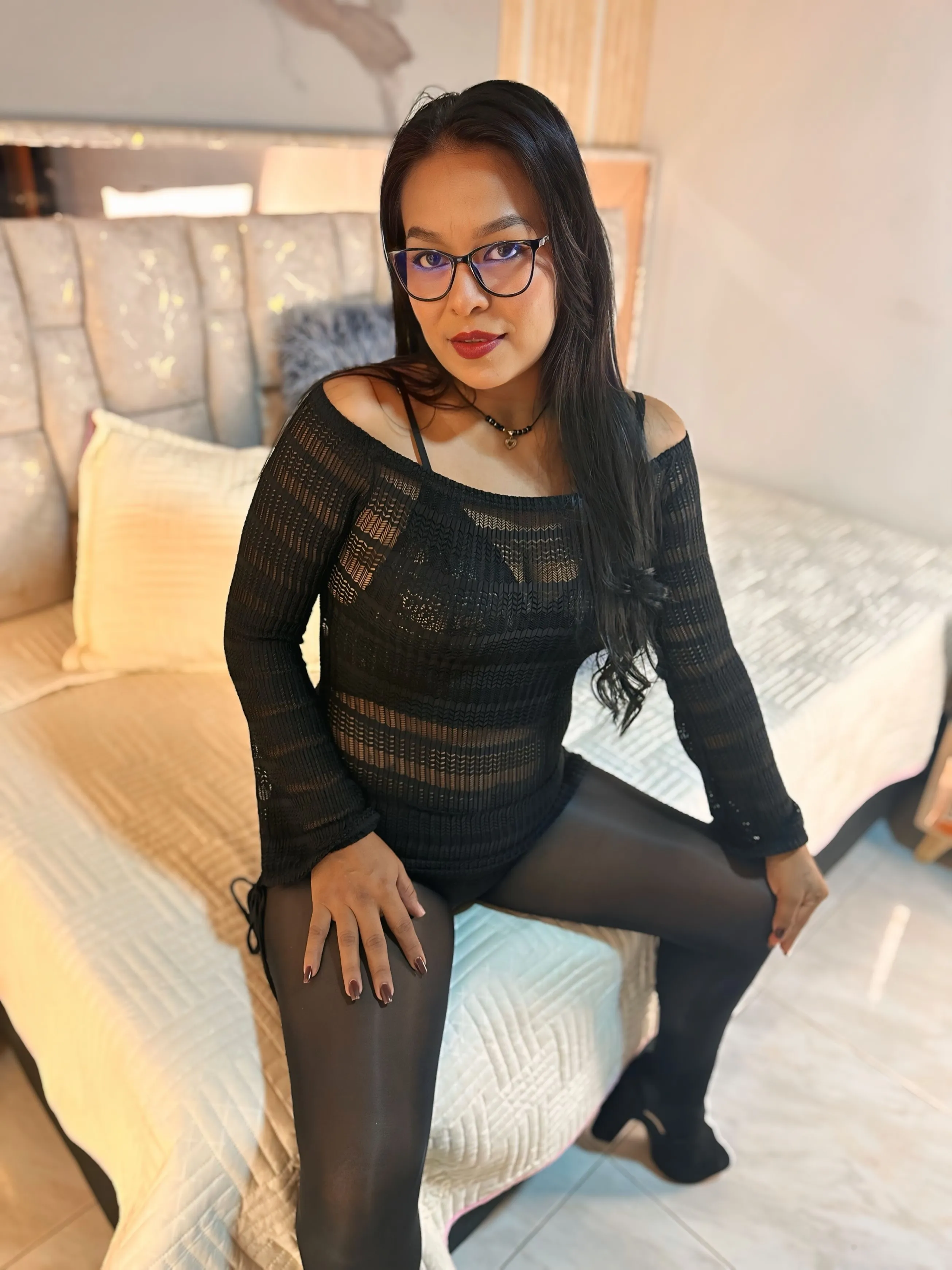 Live sex webcam photo for Debora_Mature #8575896