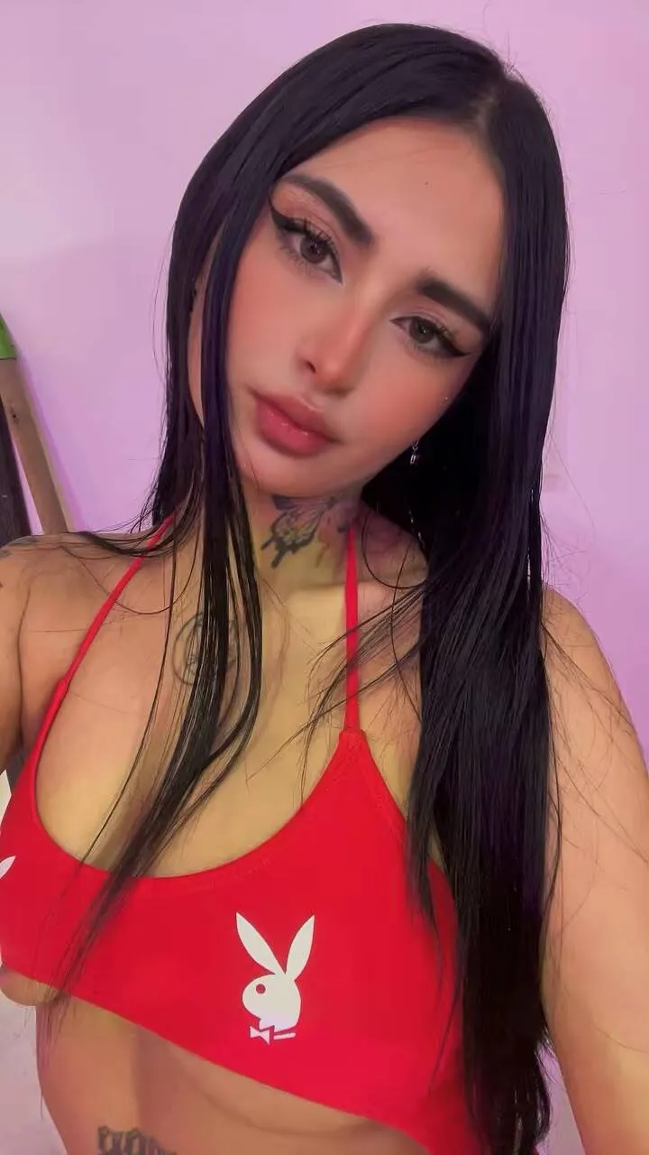 Live sex webcam photo for CelineCarter #8622796