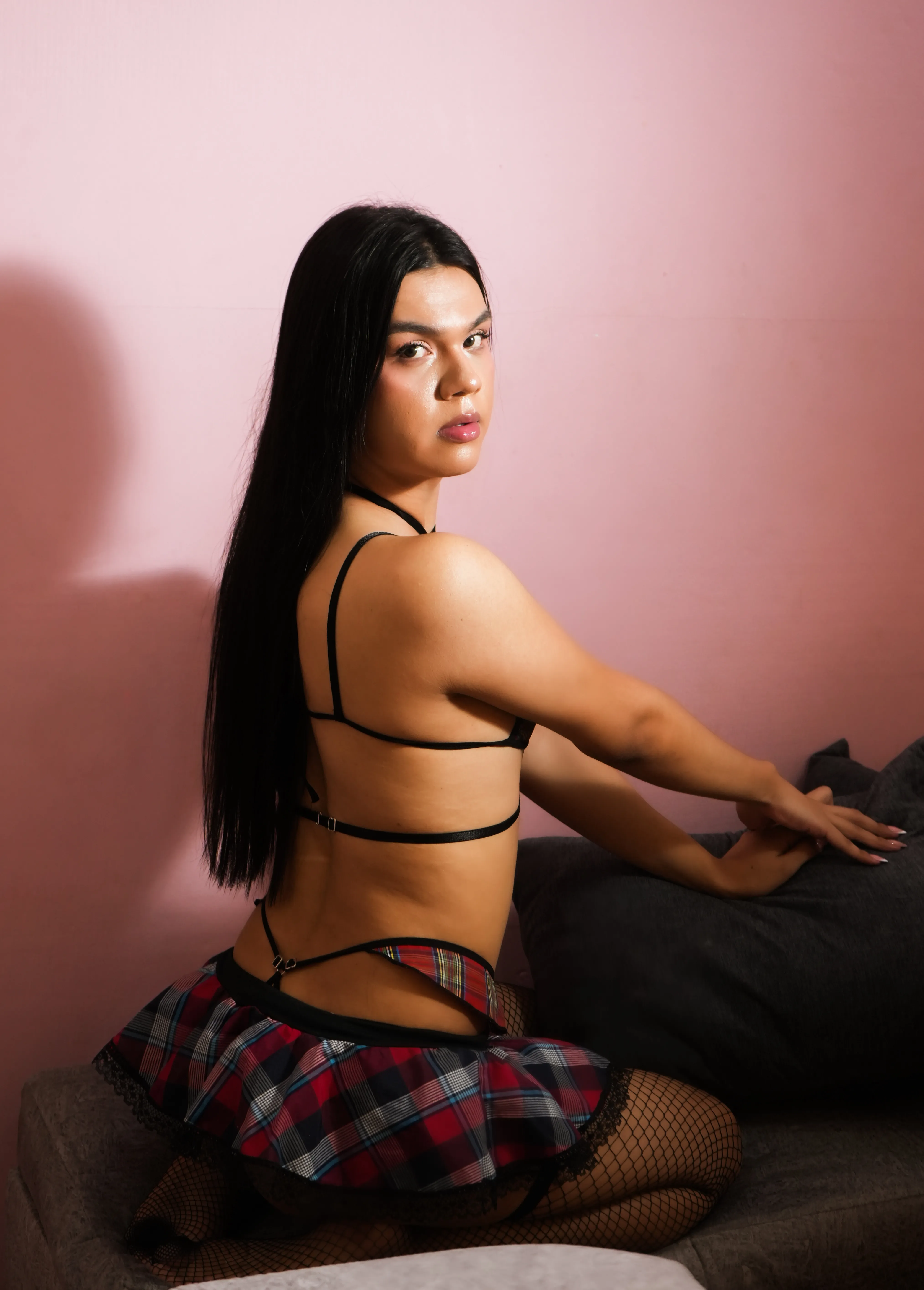 Live sex webcam photo for SabrinaFoox #8554117