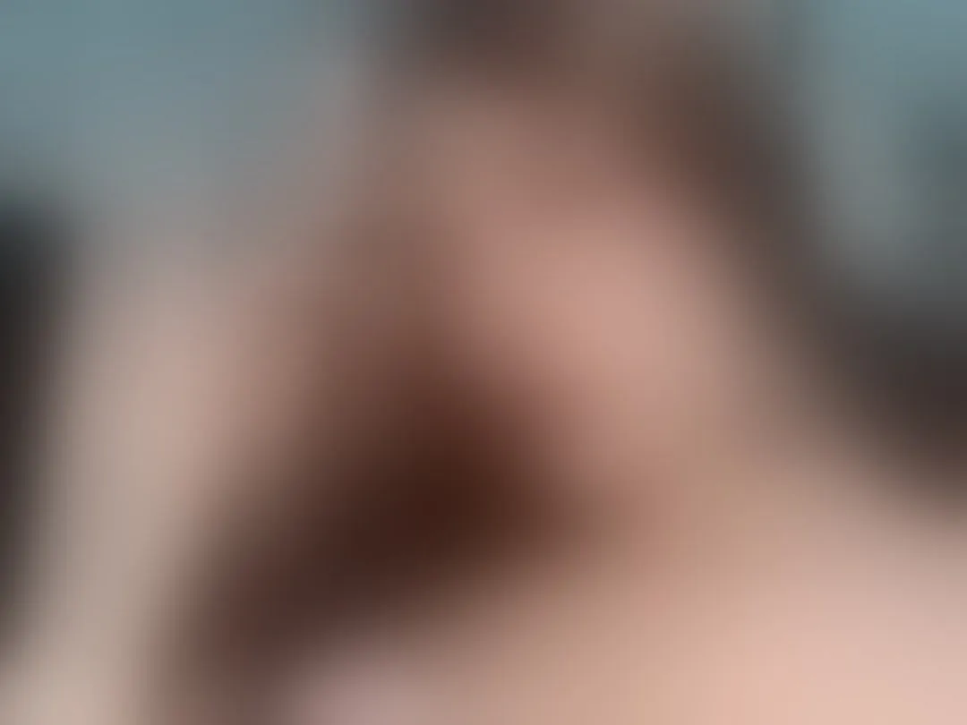 Live sex webcam photo for Karolfoxxi #8606482