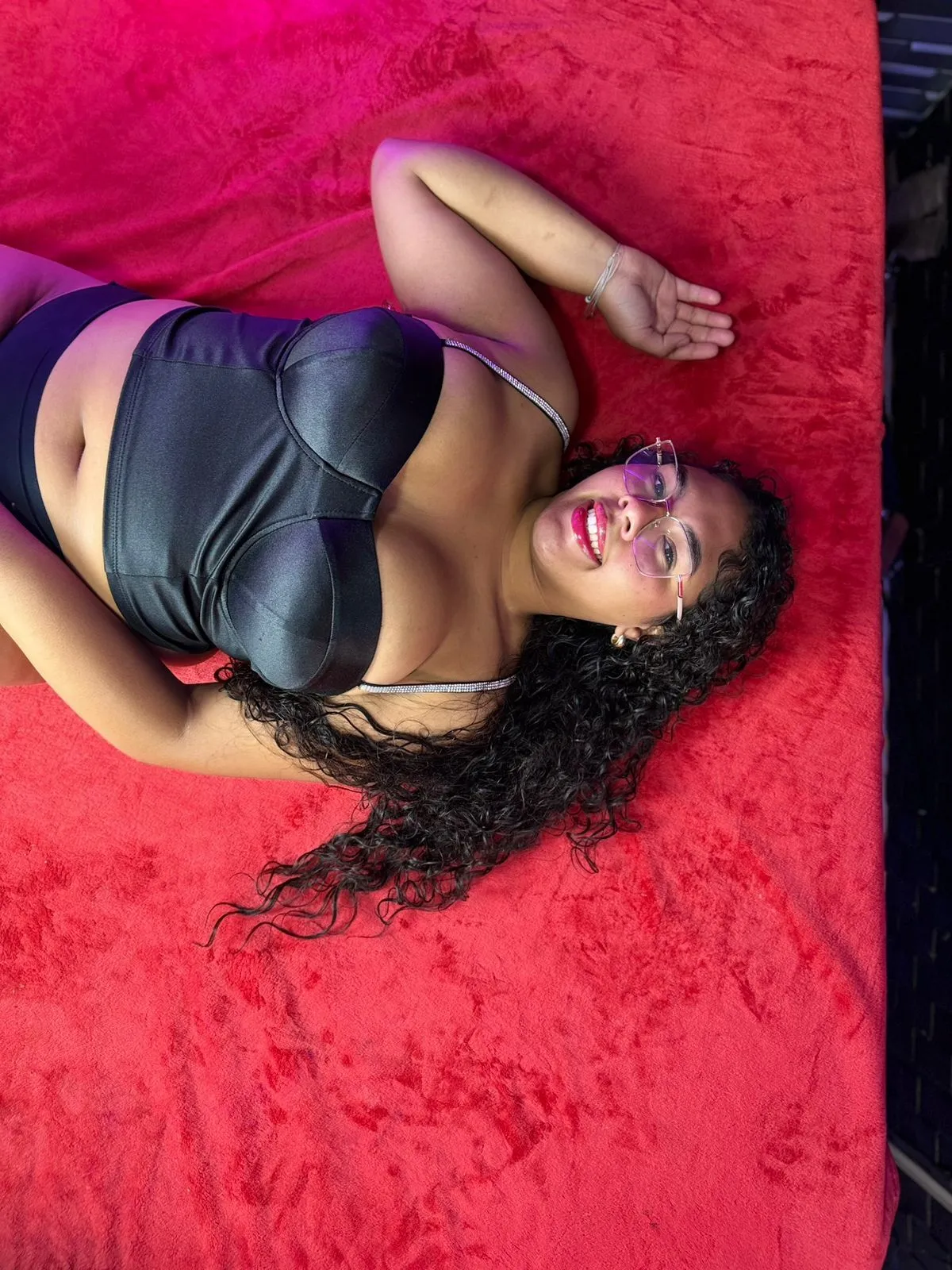 Live sex webcam photo for AshleyJeneer #8559526