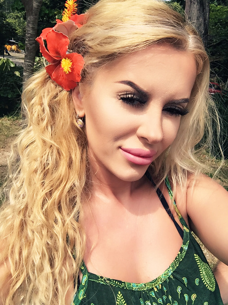 Live sex webcam photo for DiamondDollXX #7907242