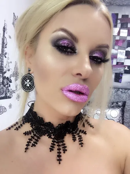 Live sex webcam photo for DiamondDollXX #7907282