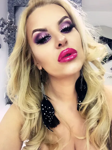 Live sex webcam photo for DiamondDollXX #7907276