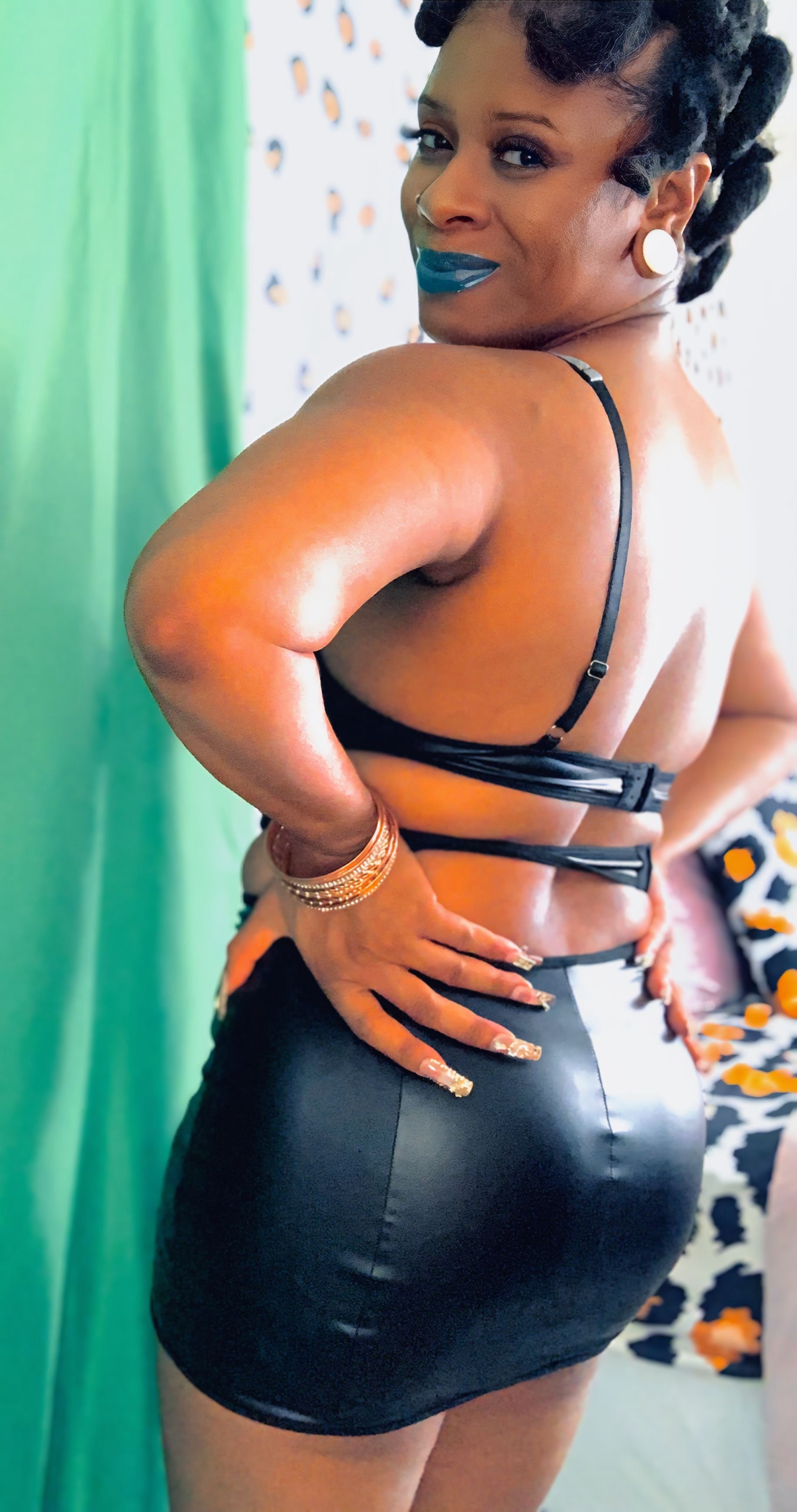 Live sex webcam photo for PlatinumKitti #8663606
