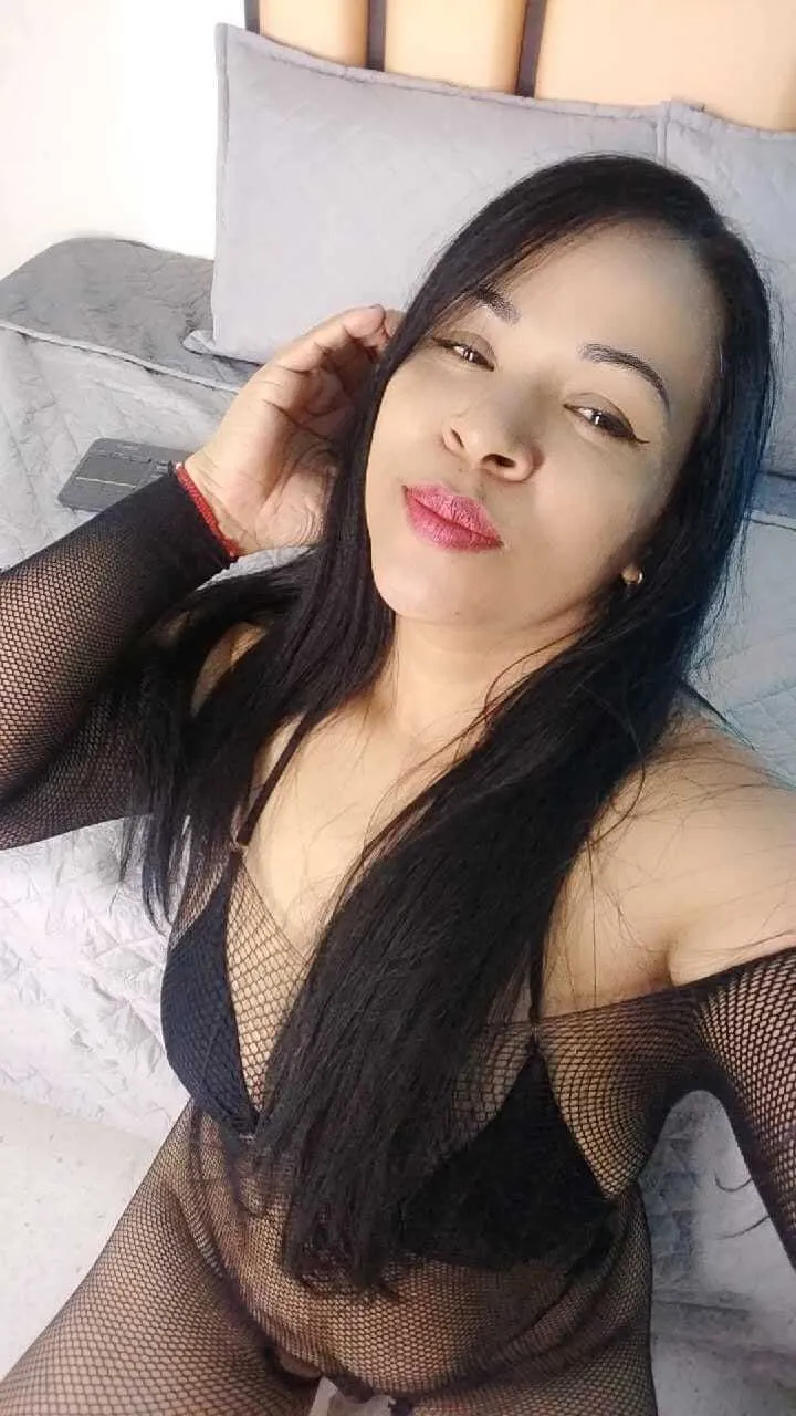 Live sex webcam photo for Iviaiko #8579683