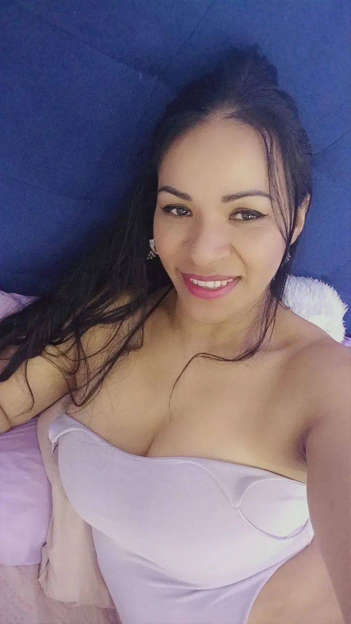 Live sex webcam photo for Iviaiko #8570736