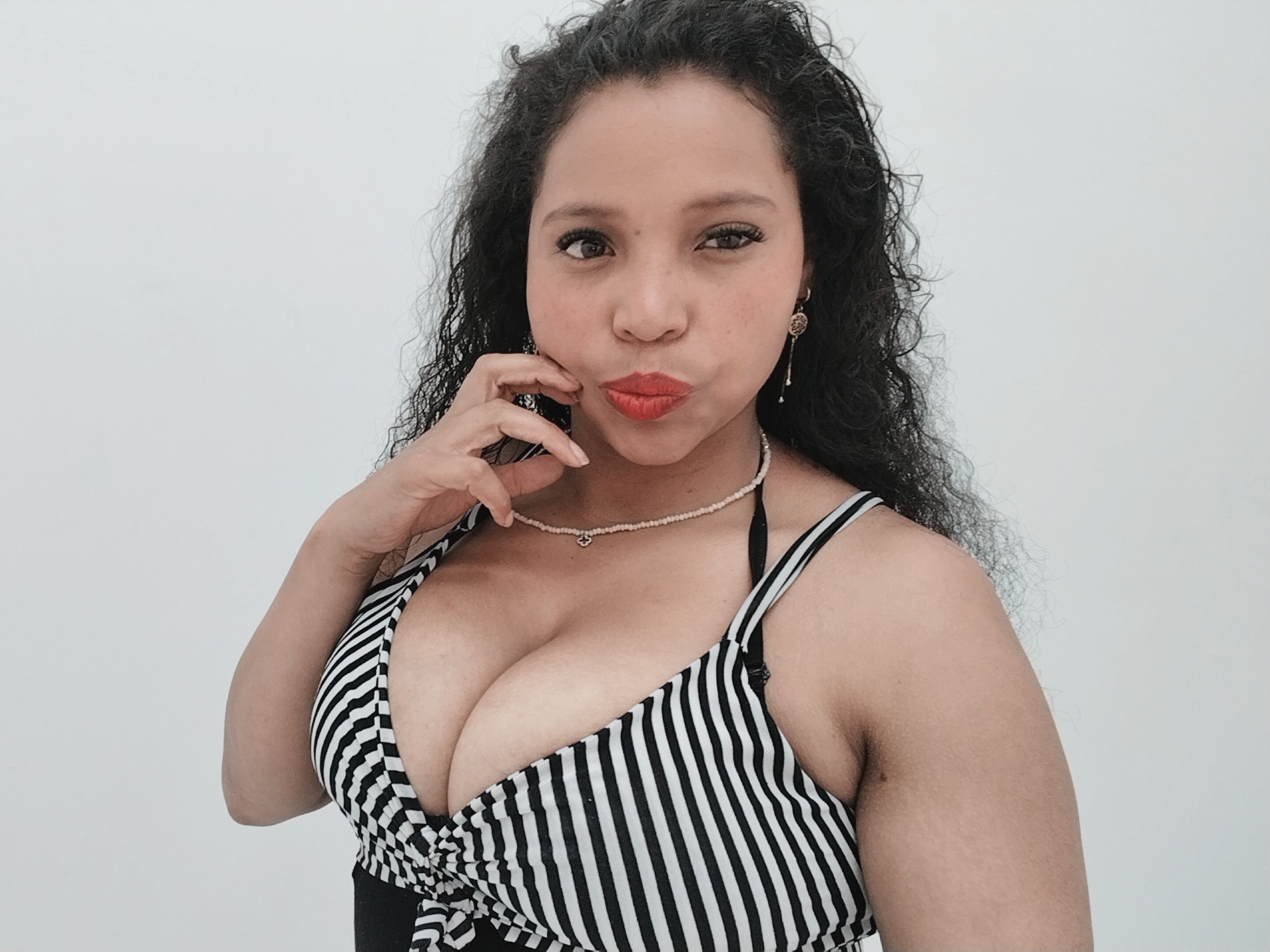 Live sex webcam photo for Sthefanni #8570447