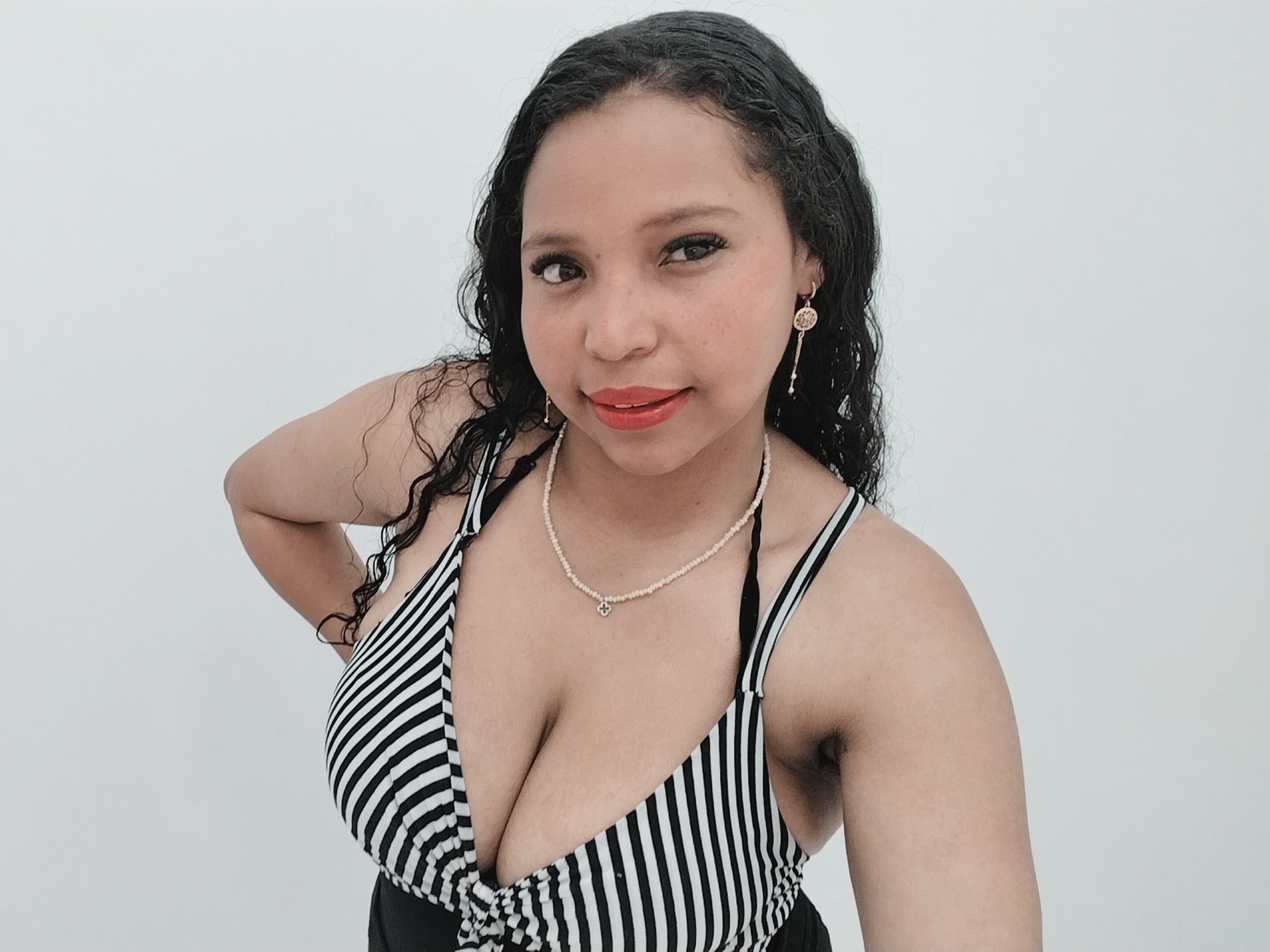 Live sex webcam photo for Sthefanni #8570448