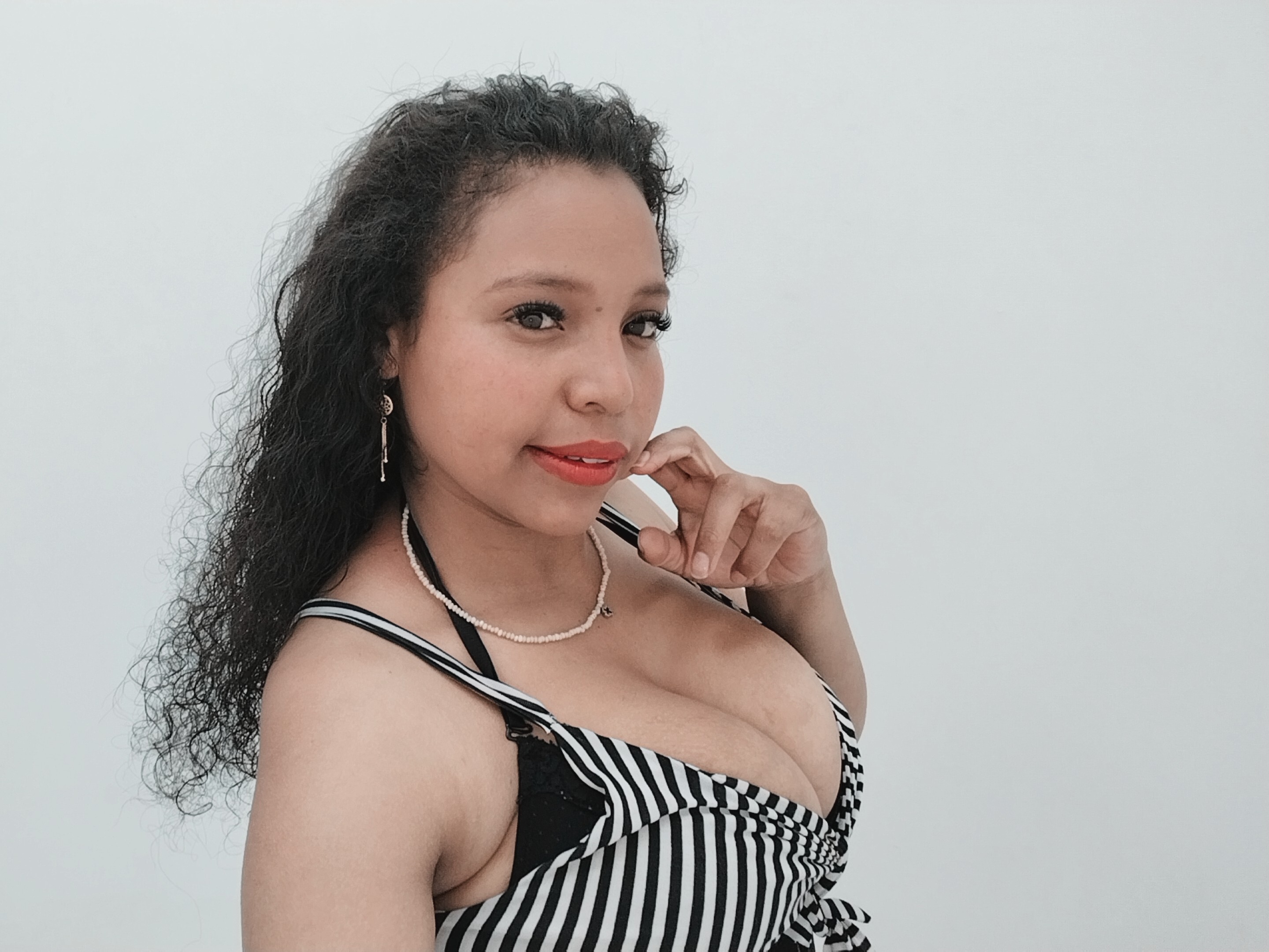 Live sex webcam photo for Sthefanni #8570449
