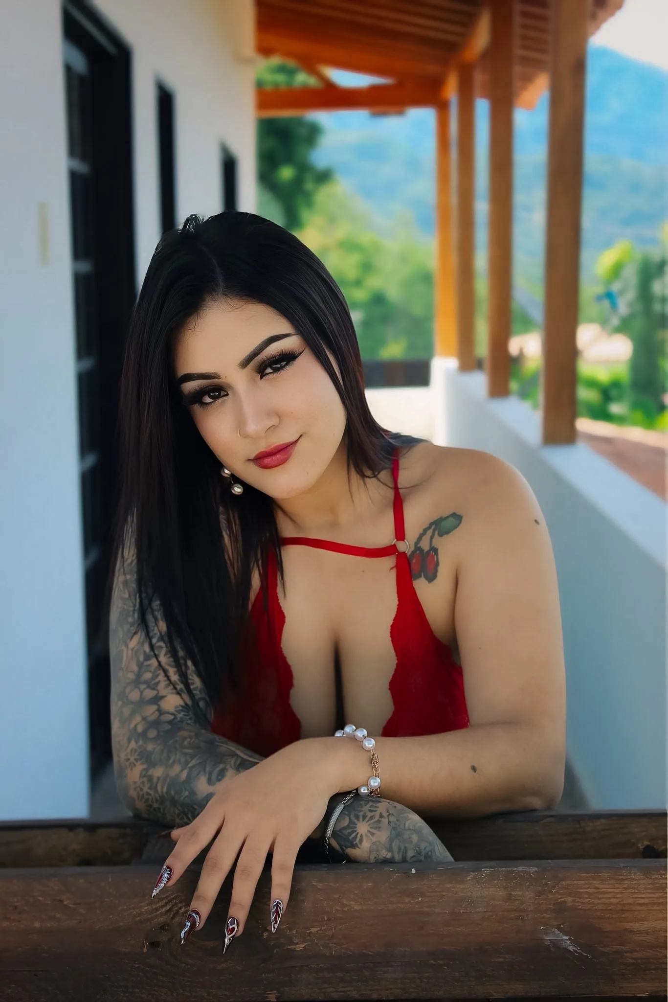 Live sex webcam photo for Cherry_blooms110 #8636709